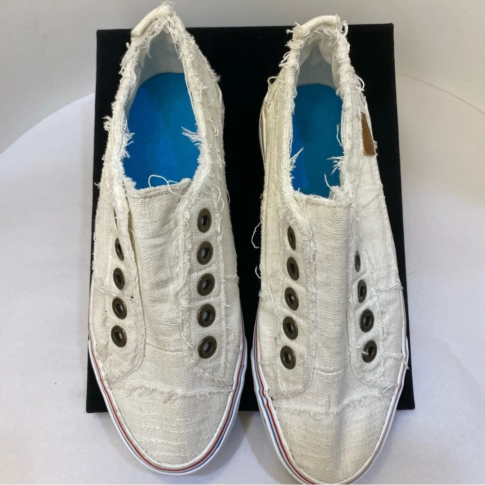 MISSLOOK Distressed Canvas Slip-On Sneakers Off-White EU 37 US 6.5–7